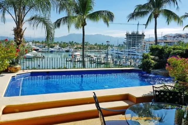pool-marina-view