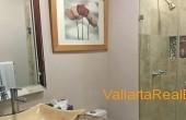 2207-bathroom