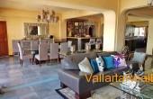 2207 living-room